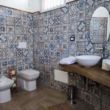 Dei Miri, Near Pompeii, Sorrento & Amalfi Coasts Bed & Breakfast *